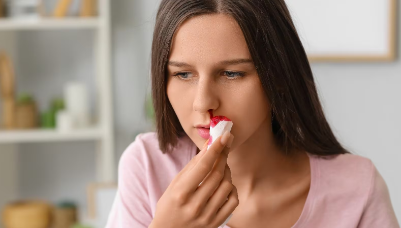Chảy máu cam liên tục là dấu hiệu của bệnh gì ?