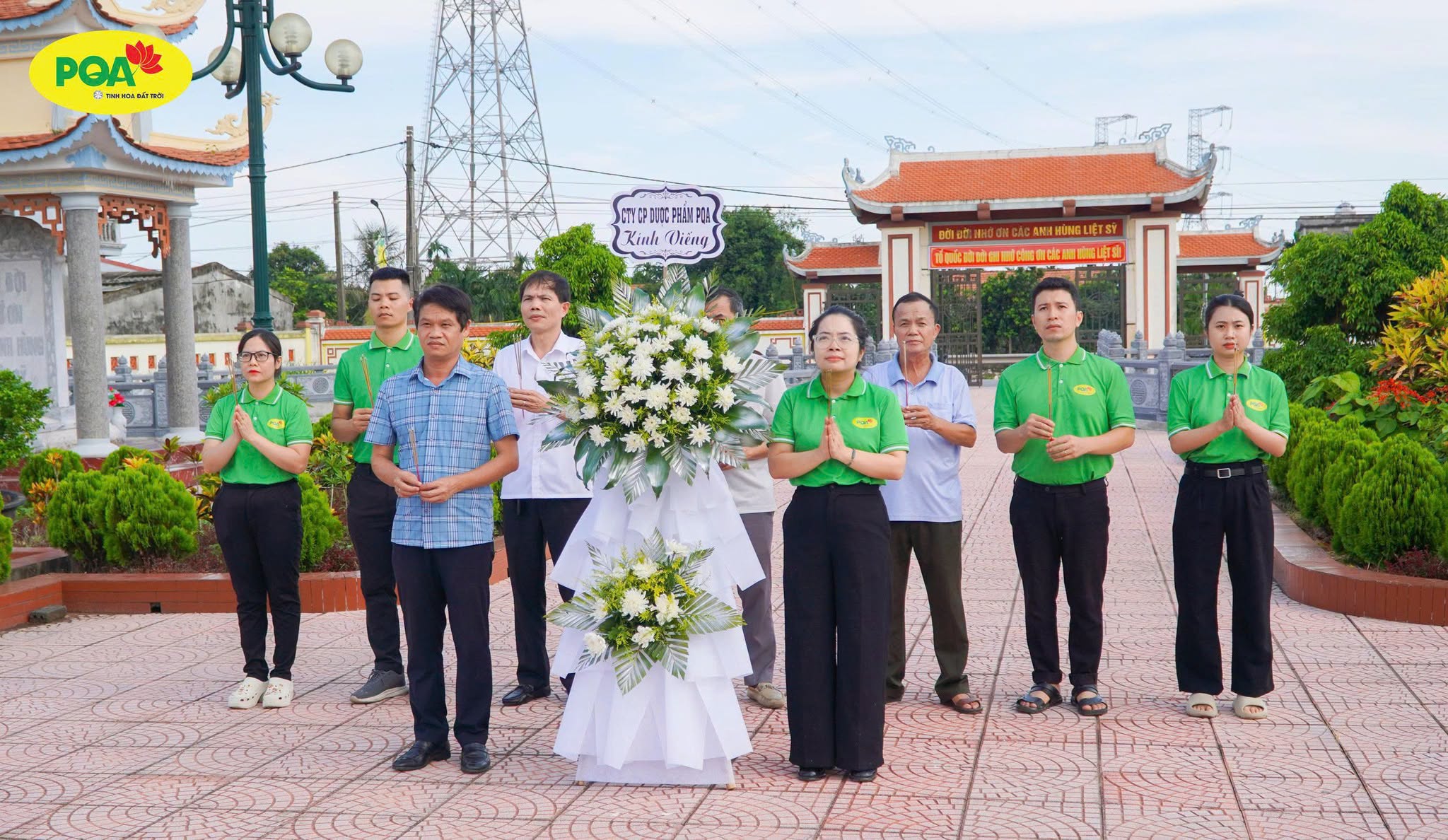 PQA THÀNH KÍNH DÂNG HƯƠNG TƯỞNG NIỆM CÁC ANH HÙNG LIỆT SĨ NHÂN NGÀY 27/7